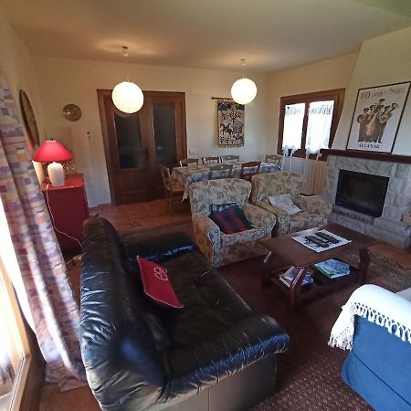 Chalet En El Pirineo De Aragon Neril エクステリア 写真