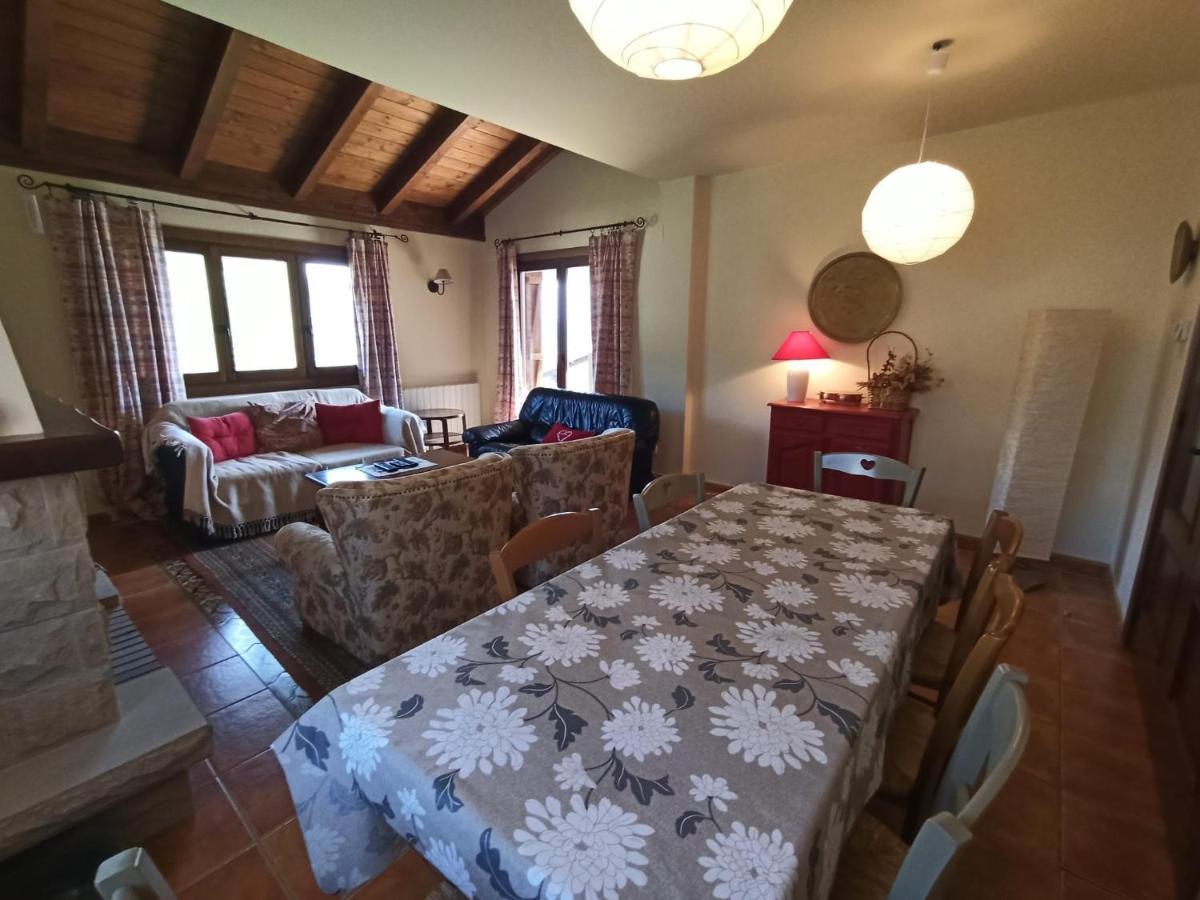 Chalet En El Pirineo De Aragon Neril エクステリア 写真